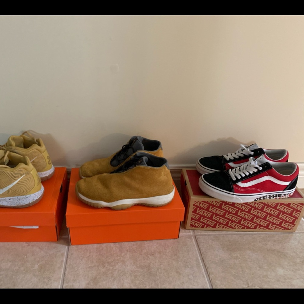Jordan futures vans kyries